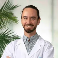 Dr. Kyle Youngflesh, DO - Salinas, CA - Internal Medicine
