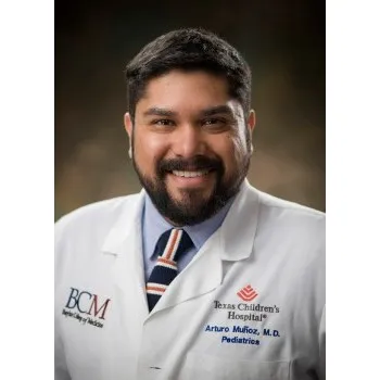 Dr. Cruz Arturo Muñoz - The Woodlands, TX - Pulmonology, Pediatric Pulmonology