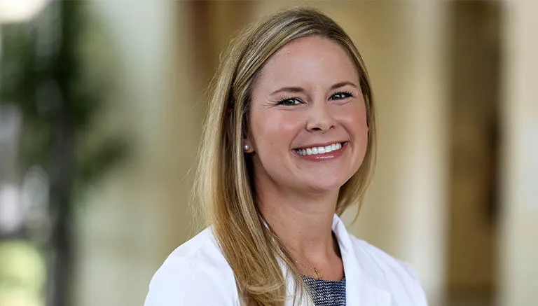 Dr. Lisa Skinner Newton