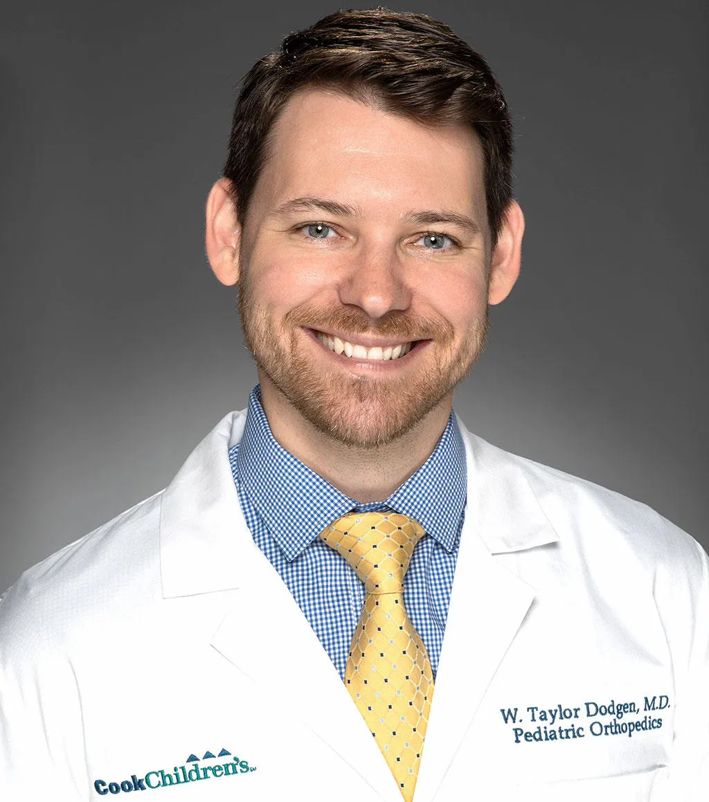 Dr. W. Taylor Dodgen, MD - Fort Worth, TX - Pediatrics, Internist/pediatrician