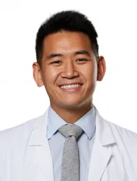 Dr Kevin Zhang, MD - Zion, IL - Oncology, Internal Medicine