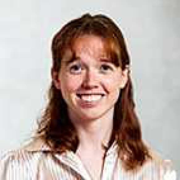 Dr. Angela L. Sylvester - Carol Stream, IL - Family Medicine