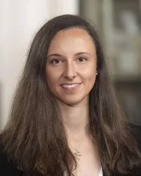 Dr. Cecilia Berardi, MD - Springfield, MA - Internal Medicine