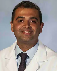 Dr. Kamal Dayal, MD - Akron, OH - Internal Medicine