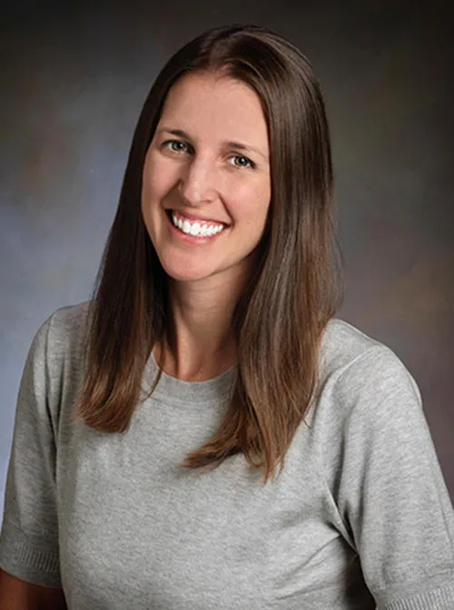 Dr. Alyssa Hernandez, MD - Lancaster, PA - Family Medicine