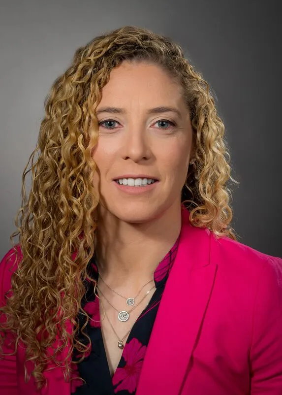 Dr. Amy M West, MD - New Hyde Park, NY - Orthopedic Surgery, Orthopedic Surgeon