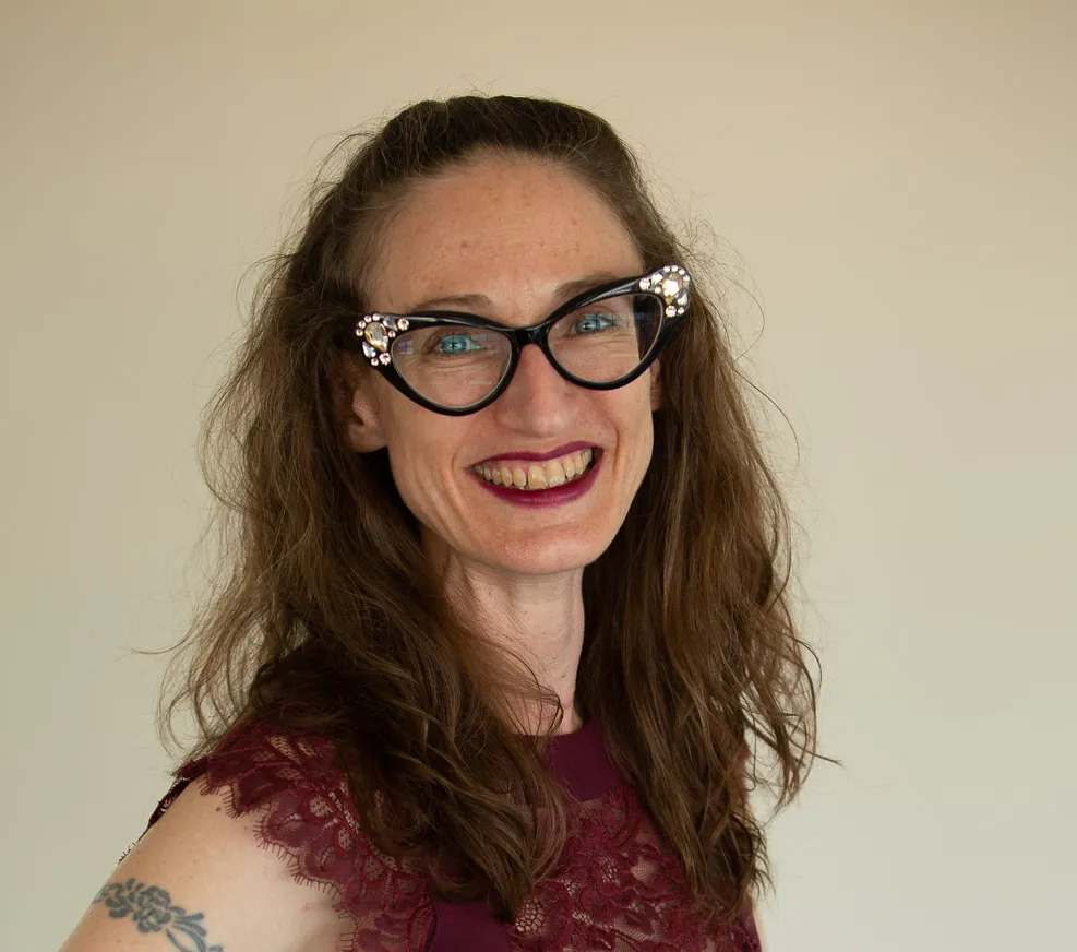 Dr. Emily Rowe, MD - Miami Beach, FL - Acupuncture, Integrative Medicine