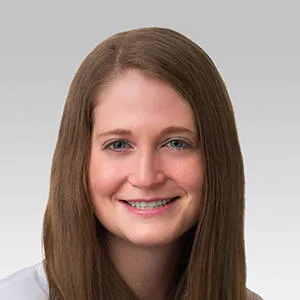 Dr. Sarah Sefcovic, MD - Chicago, IL - Internal Medicine, Internist/pediatrician
