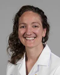 Dr. Stephanie D Zaugg, DO - Akron, OH - Internal Medicine