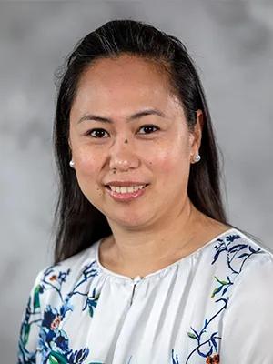 Dr. Diana D De Jesus, MD - Noblesville, IN - Internal Medicine
