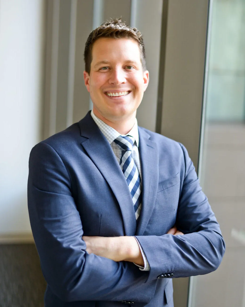 Dr. Ben Ahlbrecht - Indianapolis, IN - Dentistry, Cosmetic Dentistry, General Dentistry, Periodontics, Prosthodontics