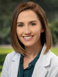 Dr. Sarah Papalia, MD - Oceanside, CA - Family Medicine