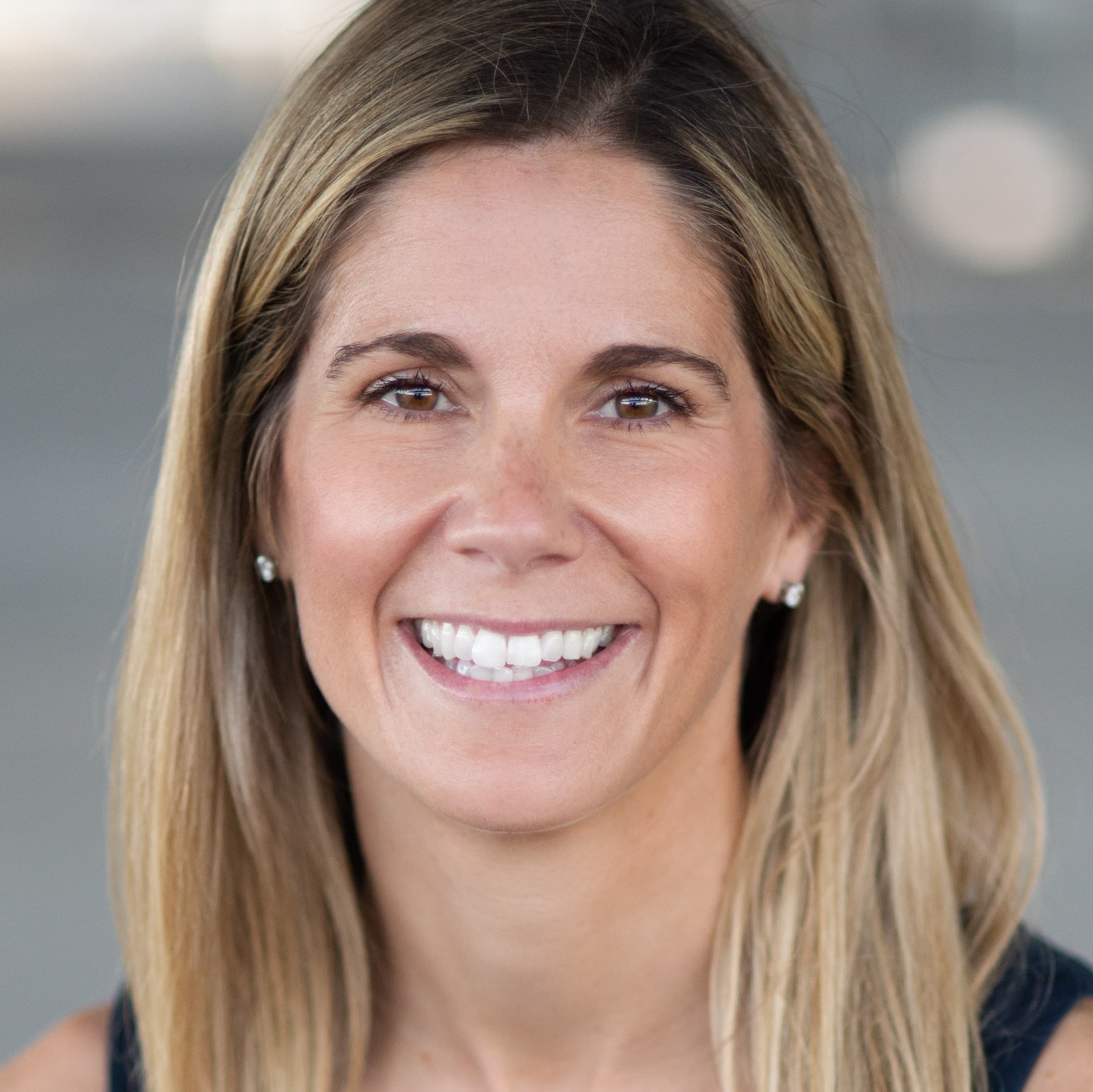 Dr. Catherine Anne Logan - Denver, CO - Orthopedic Surgery, Sports Medicine