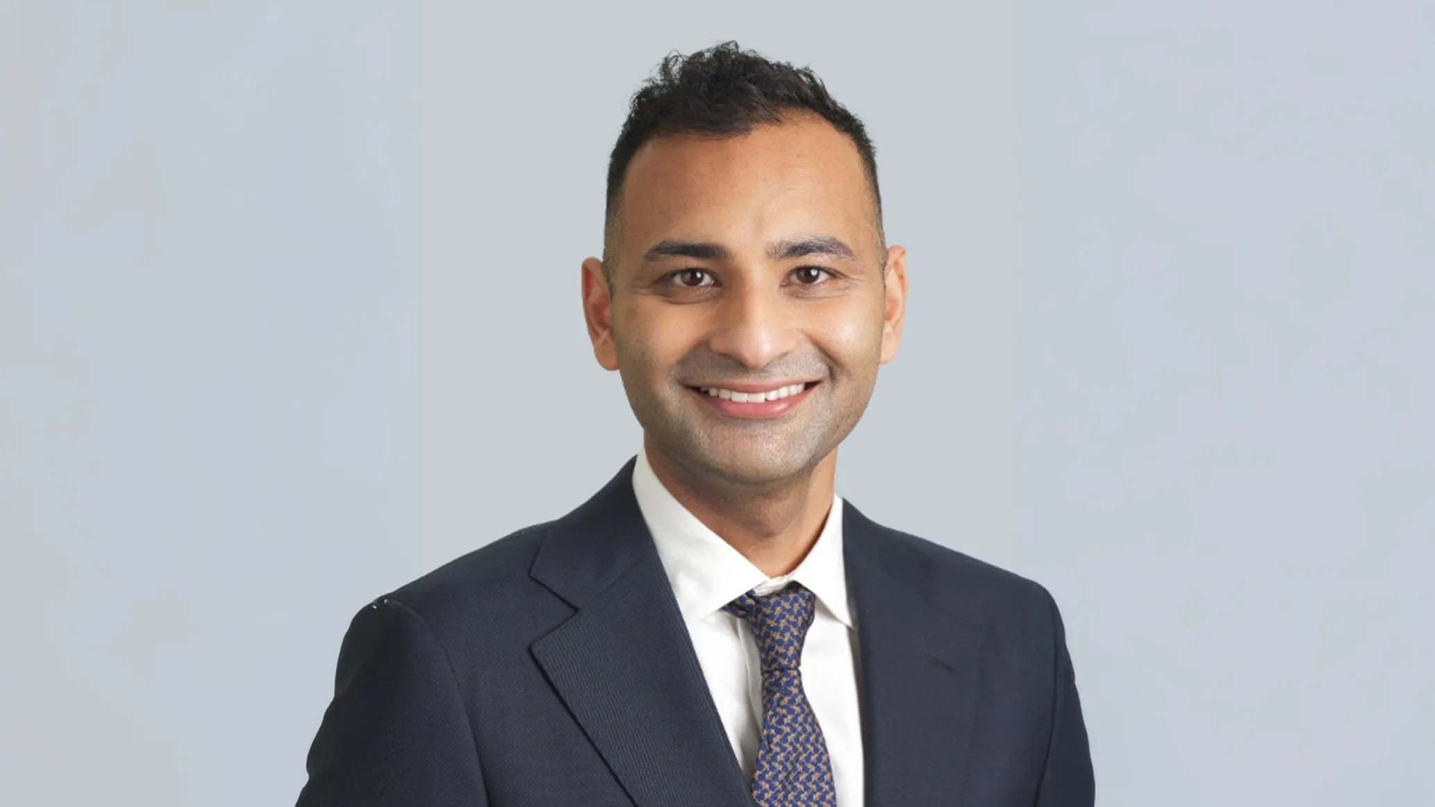 Dr. Varun Pawar, MD - Astoria, NY - Ophthalmology, Ophthalmologist