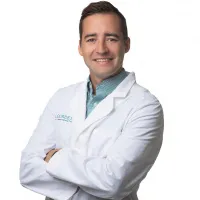 Dr. Chris Brussow, MD - Pasco, WA - Family Medicine