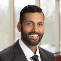 Dr. Kevin P Sandhu, MD - Vadnais Heights, MN - Orthopedic Surgery