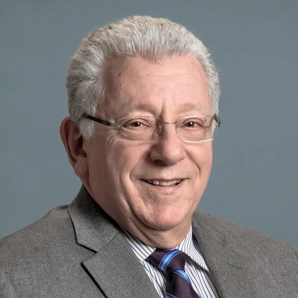 Dr. Vincent J Geraci Jr, MD - Garden City, NY - Internal Medicine