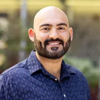 Dr. Zakir Safdar, MD - San Francisco, CA - Internal Medicine
