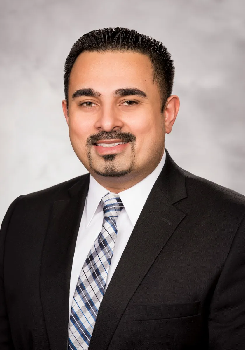 Dr. Raza Ali, MD - Canton, MI - Geriatric Medicine, Family Medicine
