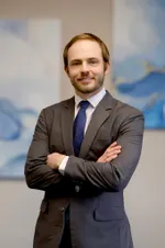 Dr. Zachary Winkler, MD