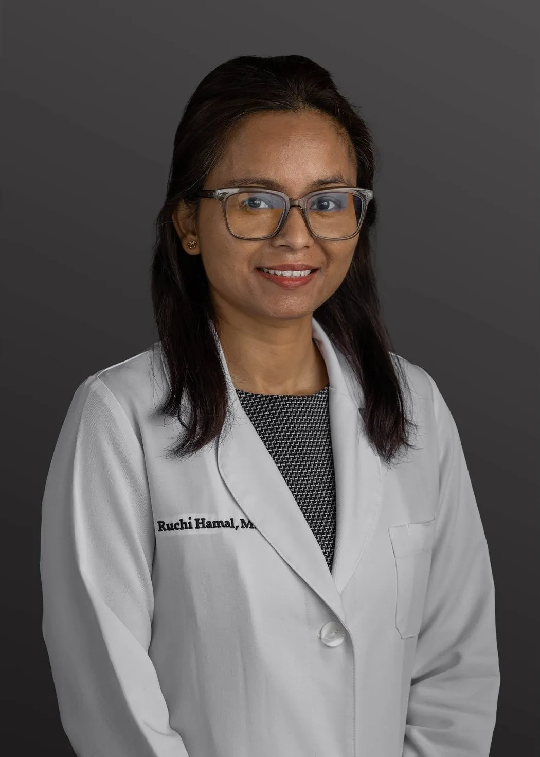 Dr. Ruchi Hamal, MD - Lowell, MA - Oncology, Oncologist, Oncologist/hematologist