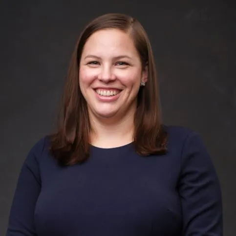 Dr. Lauren Elizabeth Sall, MD - Grand Rapids, MI - Plastic Surgery