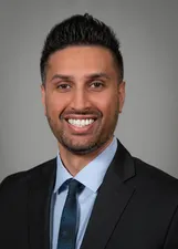 Dr. Hassan Aftab Raza, MD - Bay Shore, NY - Critical Care Medicine, Critical Care Specialist