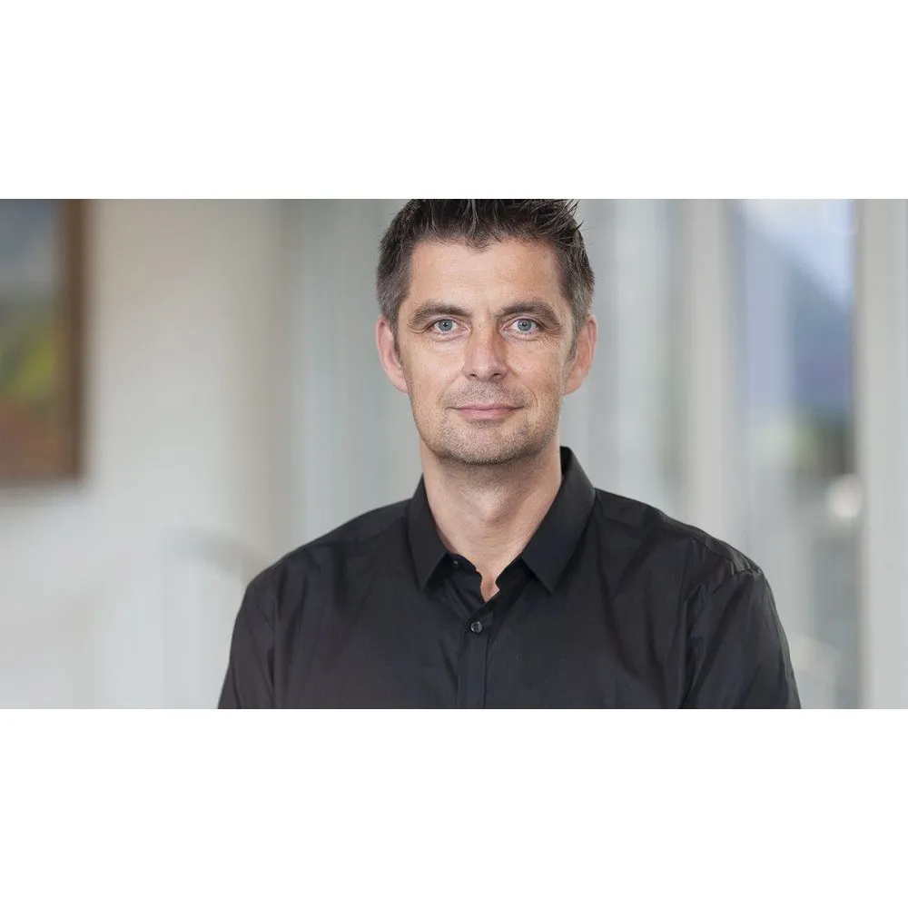 Dr. Enrico Danzer, MD - New York, NY - Oncology, General Surgeon, Pediatric Surgeon, Surgical Oncology