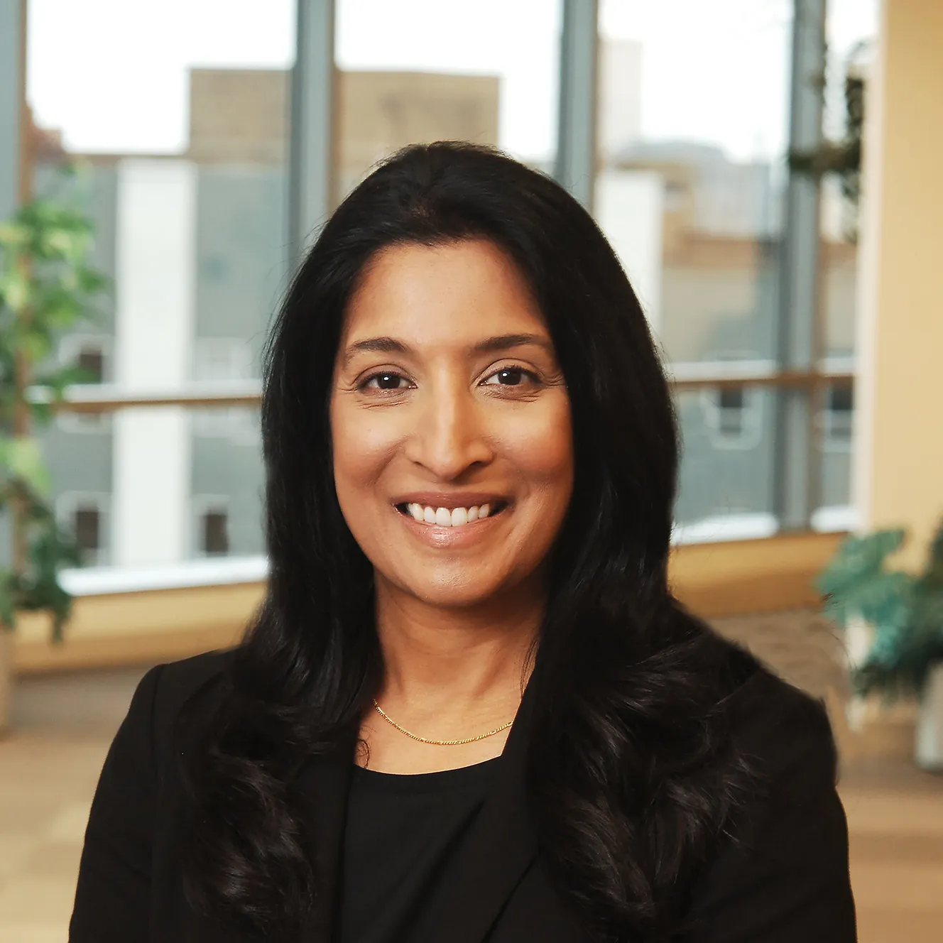 Dr. Sheri Dewan, MD - Milwaukee, WI - Surgery, General Surgery, Spine Surgery