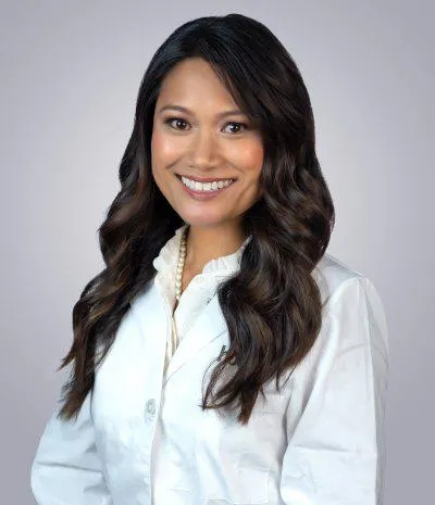 Dr. Arlene Bacani Bravo, MD - Irvine, CA - Rheumatology, Rheumatologist