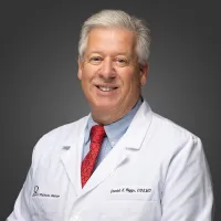 Dr. Daniel Riggs, DDS, MD - Quincy, IL - Oral & Maxillofacial Surgery