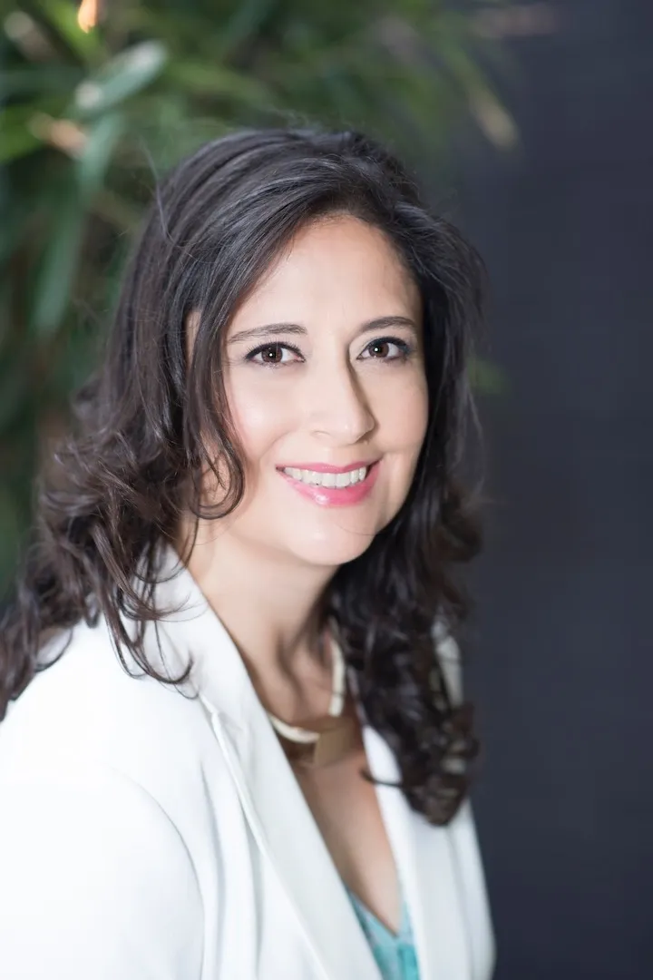 Dr. Andrea Viviana Bretal, MD - Weston, FL - Internal Medicine, Other Specialty