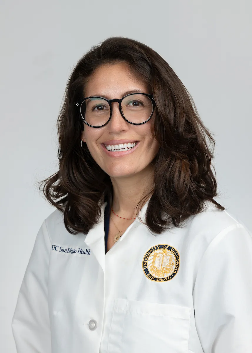 Dr. Sara Mckinney, MD - San Diego, CA - Obstetrics & Gynecology, Gynecologist