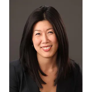 Dr. Emily Huitseng Cheng, MD - Everett, WA - Internal Medicine