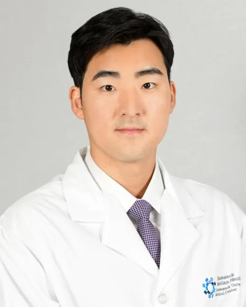 Dr. Justin Sangsoo Lee, MD - Hackensack, NJ - Cardiovascular Disease, Cardiology