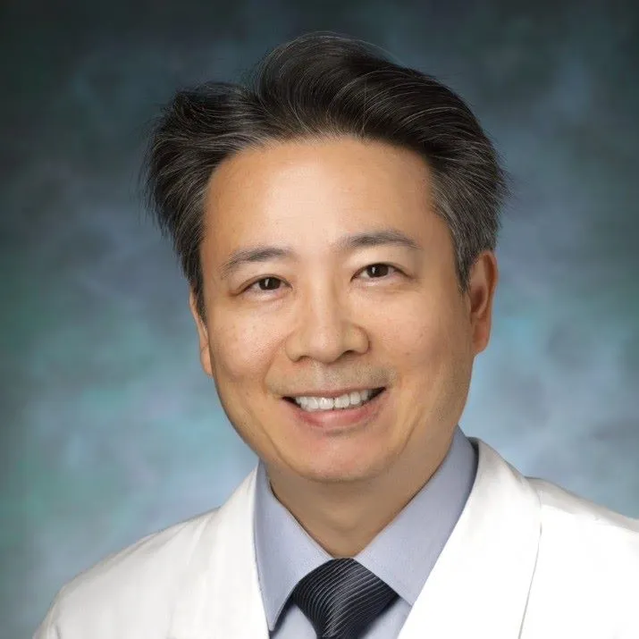 Dr. Emerson Que, MD - Arlington, VA - Ophthalmology