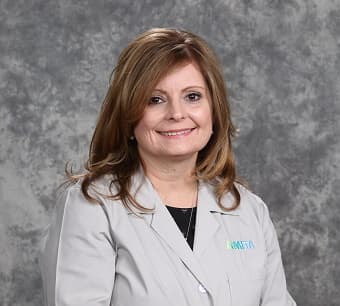 Dr. Marta Josefina Arroyo - Hoffman Estates, IL - Adolescent Medicine, Pediatrics