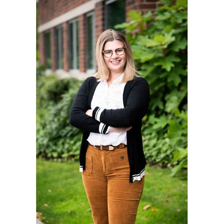 Dr. Lauren (lala) Roles, Md, MD - Vancouver, WA - Geriatric Medicine, Geriatrician, Internal Medicine