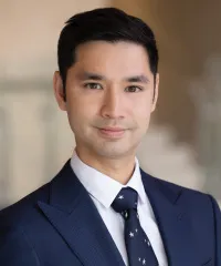 Dr. Derek J. Ho, DO - Bronx, NY - Family Medicine, Orthopedic Surgery, Physical Medicine & Rehabilitation, Sports Medicine