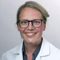Dr. Kara Keating Bench, MD - Cambridge, MA - Family Medicine