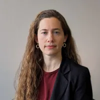 Dr. Zoe Agoos, MD - Everett, MA - Family Medicine