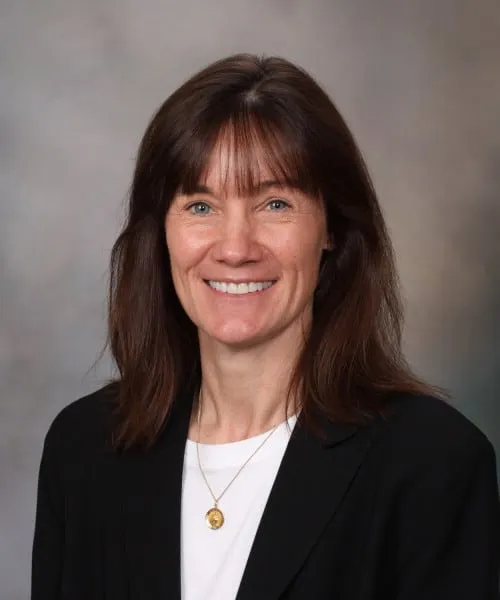 Dr. Stephanie Carlson - Rochester, MN - Diagnostic Radiology, Vascular & Interventional Radiology
