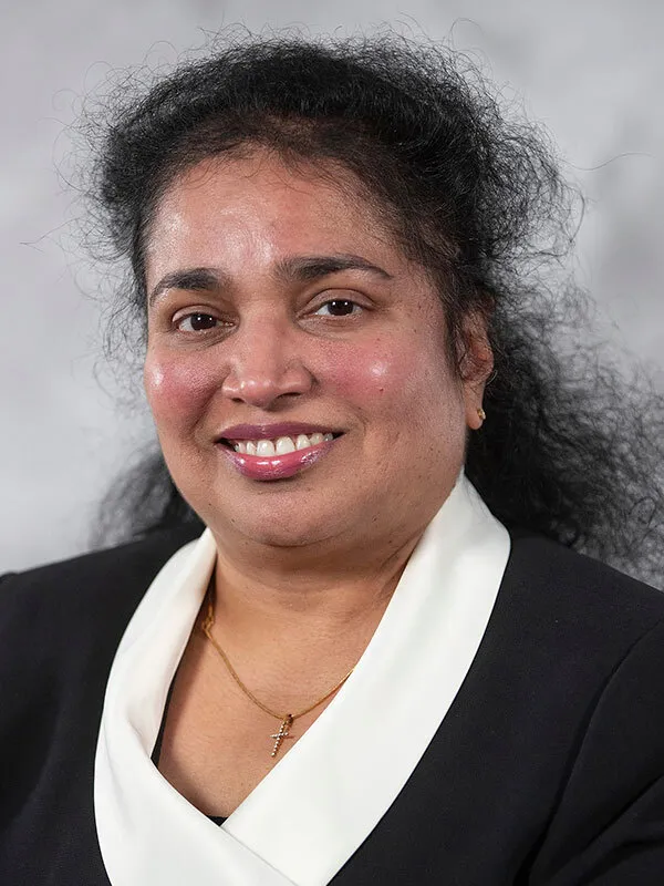 Dr. Evelyn E Bose, MD - Avon, IN - Internal Medicine