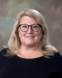 Dr Sharlene P Kreitlow, MD