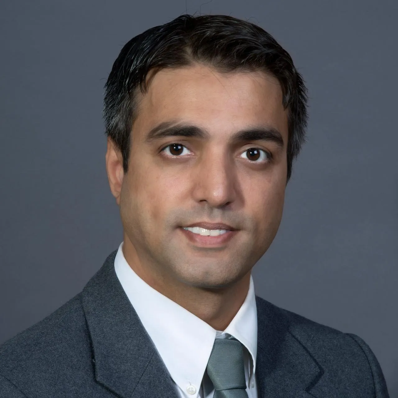 Dr. Arshish Dua, MD - Maywood, IL - Gastroenterology, Internal Medicine