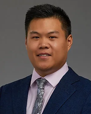 Dr. Edward Qian, DO - Chicago, IL - Sports Medicine, Internal Medicine, Sport Medicine Specialist