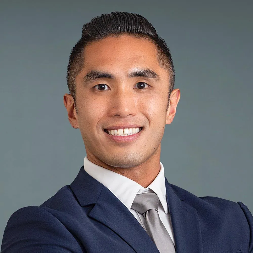 Dr. Marvin Tieu Dang, DO - New York, NY - Sports Medicine, Family Medicine