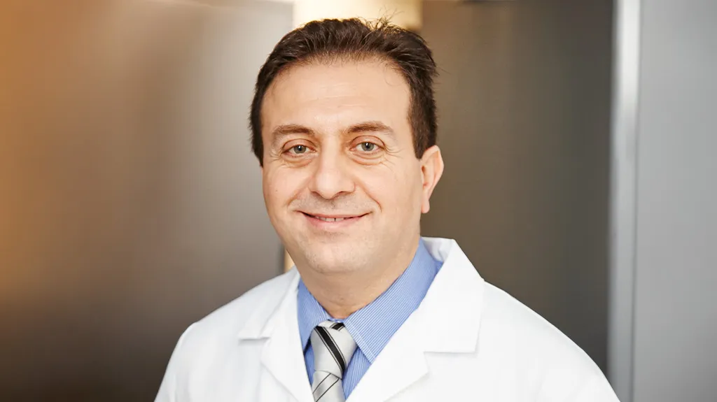 Dr. Ardeshir Hakami-Kermani, MD - New York, NY - Thoracic Surgery, Thoracic Surgeon