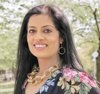 Dr. Meenakshi Dewan, DDS