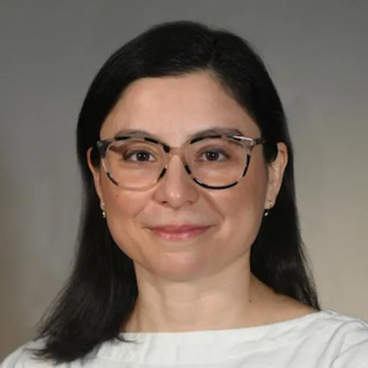 Dr. Angela Gomez-Simmonds, MD - Sacramento, CA - Infectious Disease, Hospital Medicine, Internal Medicine